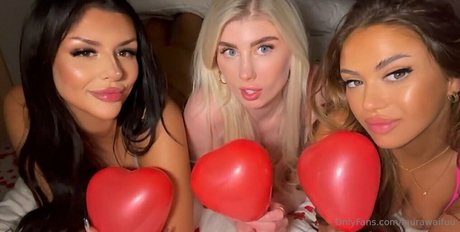 Laurawaifuu nude leaked OnlyFans photo #15