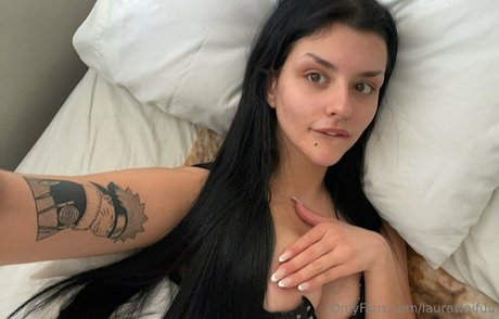 Laurawaifuu nude leaked OnlyFans photo #55