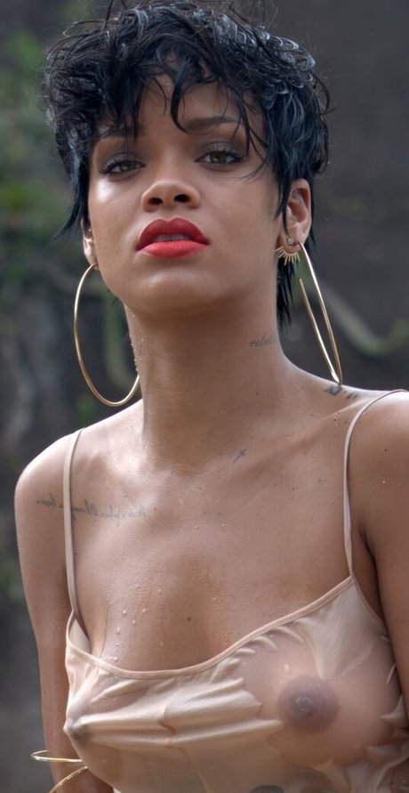 Rihanna nude leaked OnlyFans photo #1481