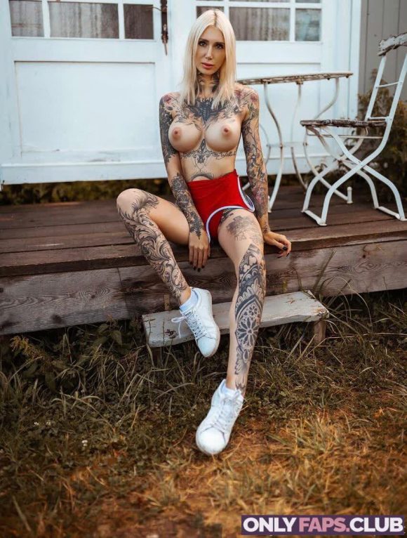 tascha.punkt Nude Leaked Nude Photo 13