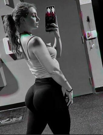 GiGi Dolan Nude Leaks OnlyFans Photo 37