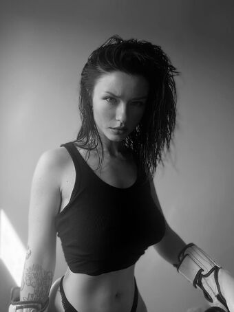 Innervus Nude Leaks OnlyFans Photo 306