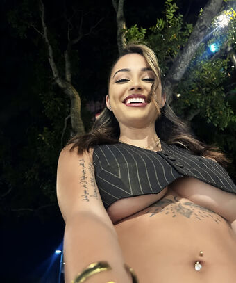 Malu Trevejo Nude Leaks OnlyFans Photo 405