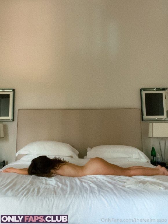 therealmissbo Nude Leaked Nude Photo 7