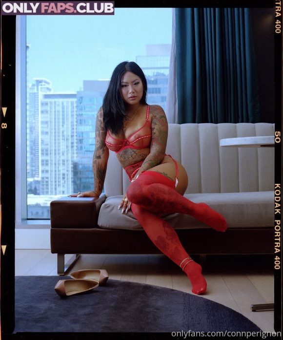 connperignon Nude Leaked Nude Photo 12