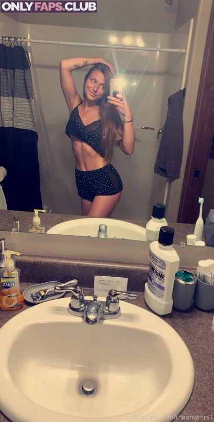 theonlymrs1 Nude Leaked Nude Photo 23