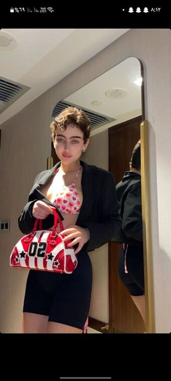 Roz Idrissi Nude Leaks OnlyFans Photo 9