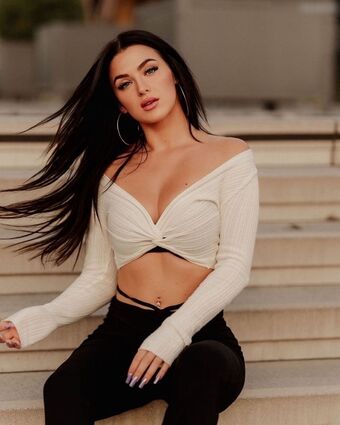 Jennifer Degenhart Nude Leaks OnlyFans Photo 24